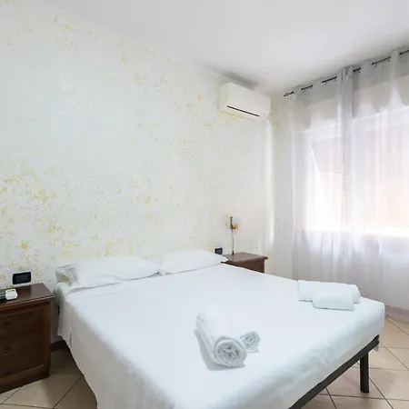 Boldrini, By Short Holidays Apartman Bologna